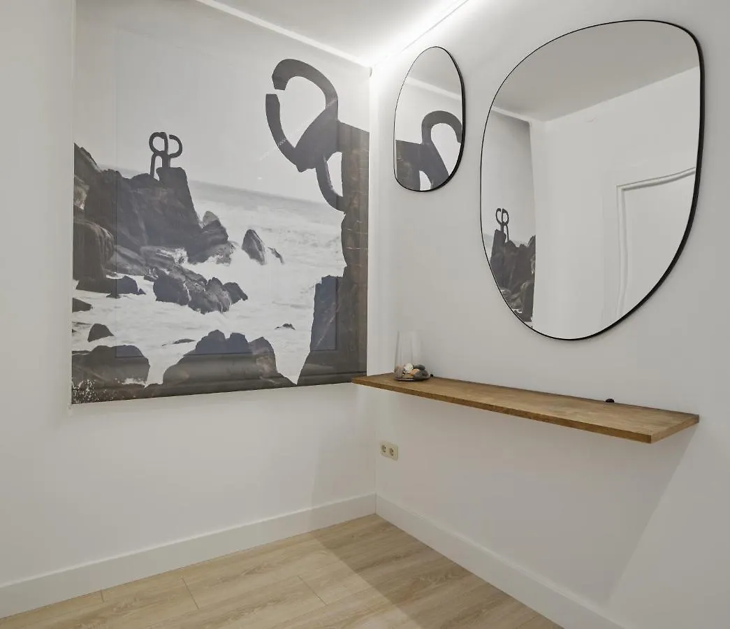 Always Easy I Chillida Apartment San Sebastian Spain